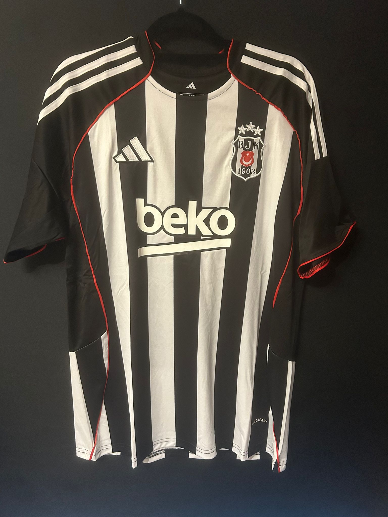 Besiktas Thuisshirt 25/26