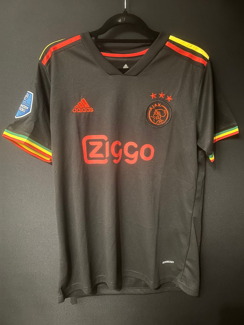 Ajax 3de shirt 21/22 Bob Marley